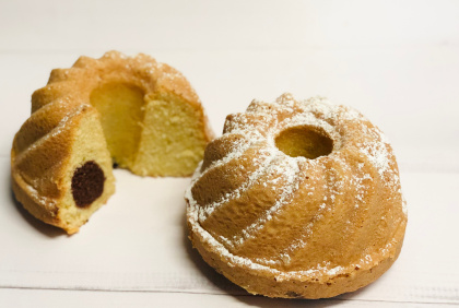 BABKA PIASKOWA POSYPANA CUKREM PUDREM